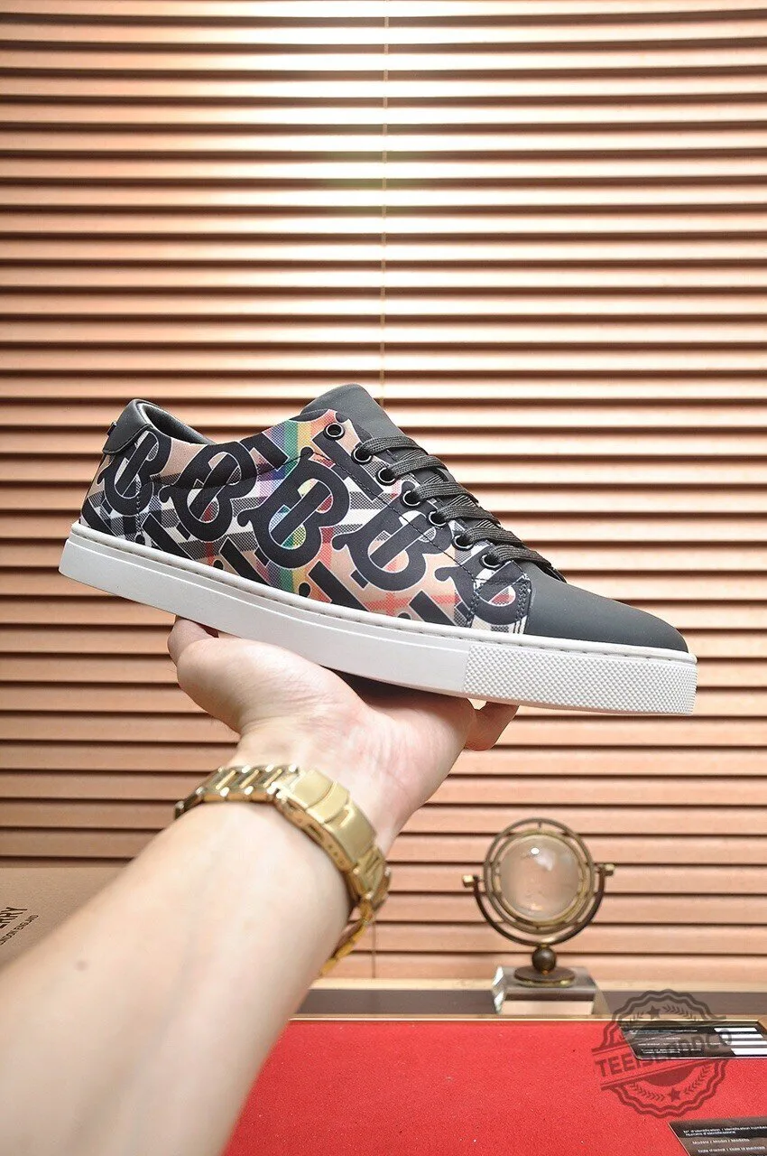 Burberry London England Monogram Pattern Black Lace Up Casual Shoes